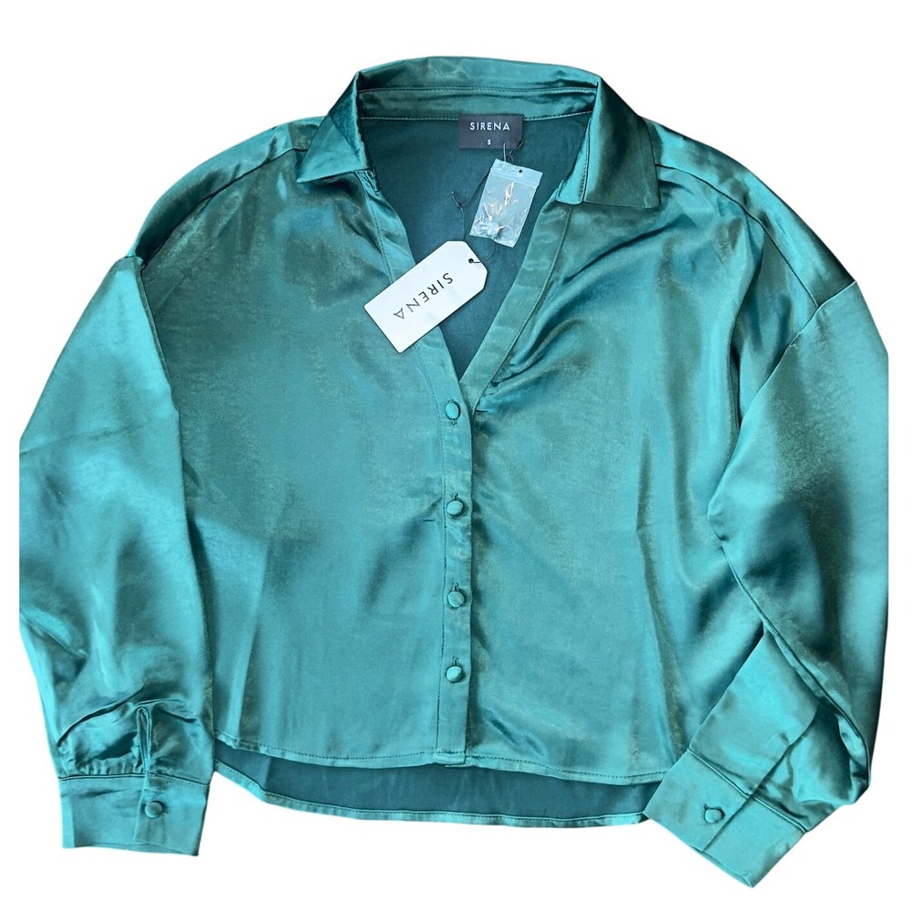 Sirena Satin Blouse Women Small Green Button Down Cropped NWT